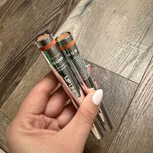 VIRAL Peel-Off Lip Stain